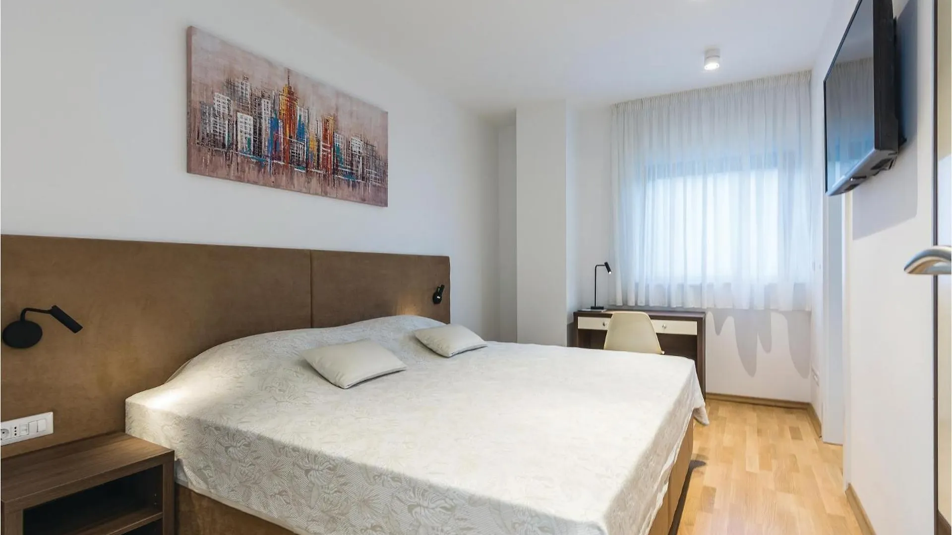 Amazing Home In Biograd With Kitchen Biograd Na Moru 0*,  Kroatien