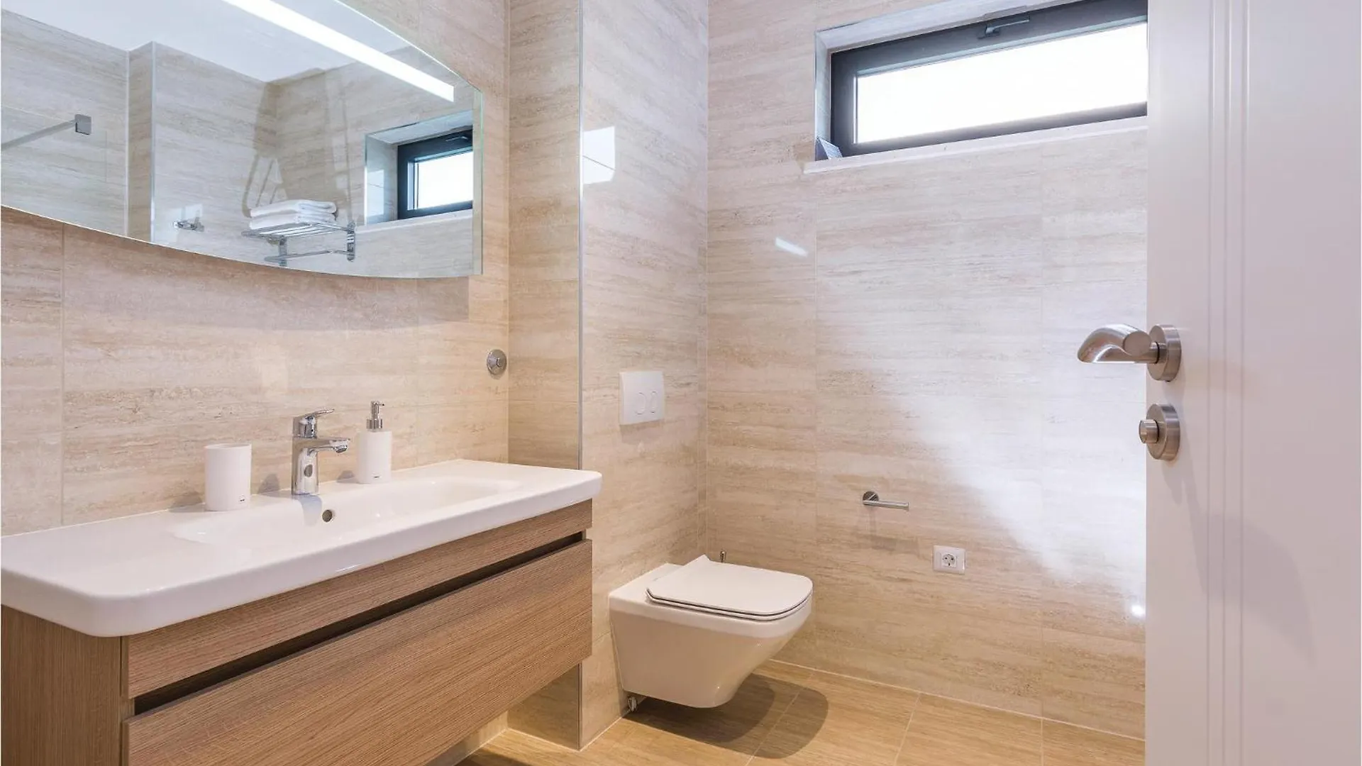 Feriehus Amazing Home In Biograd With Kitchen Biograd Na Moru Kroatien