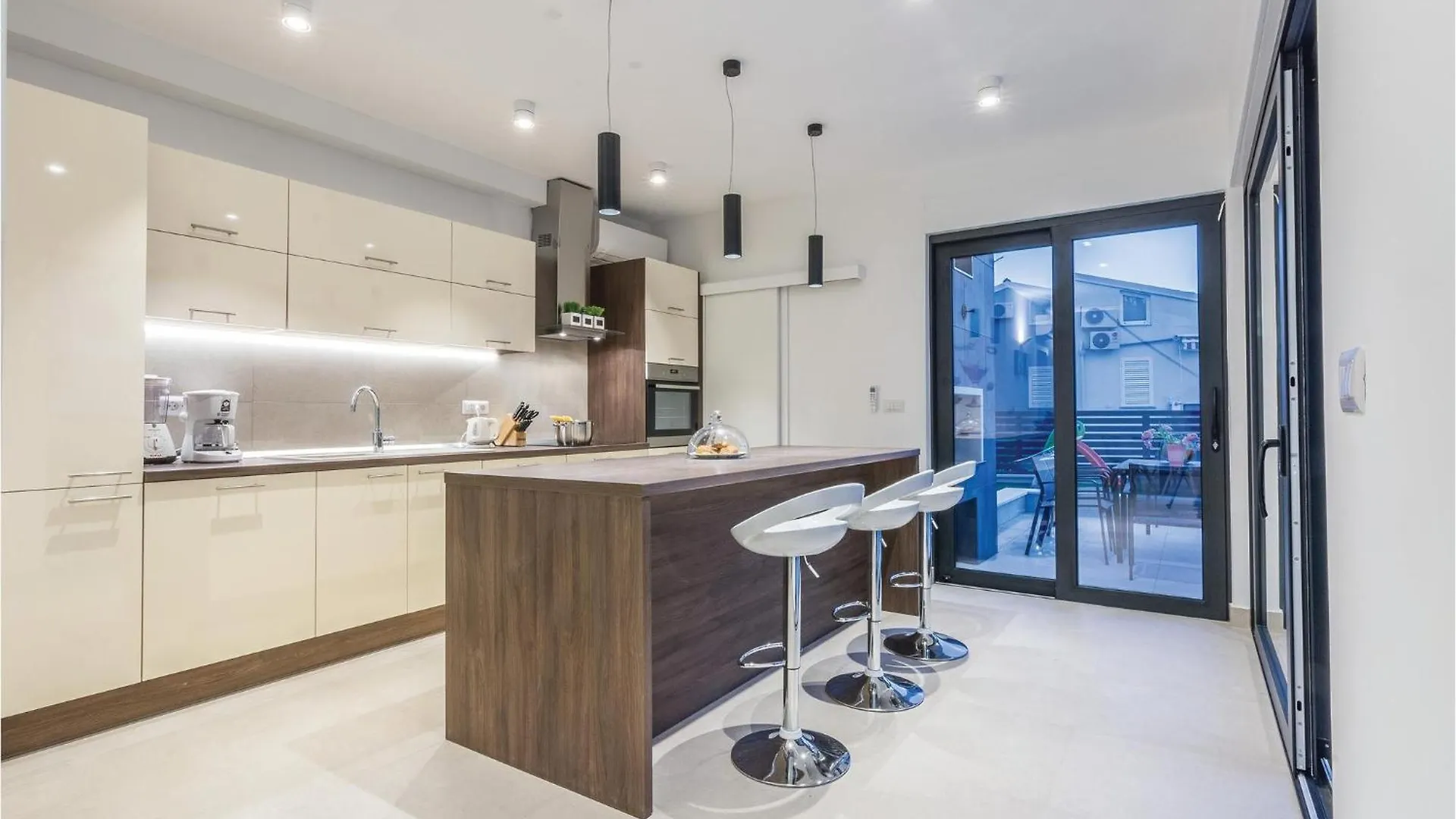 Amazing Home In Biograd With Kitchen Biograd Na Moru